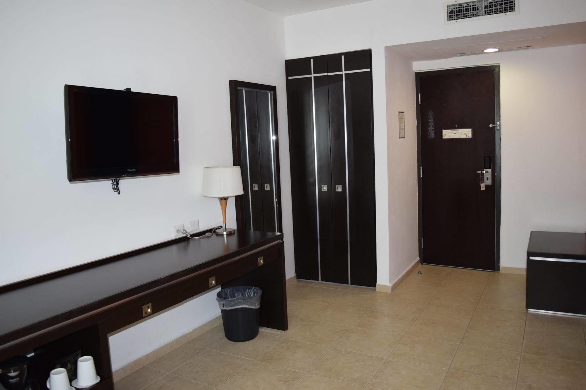 Hotel Oliba Boca Del Rio Dış mekan fotoğraf