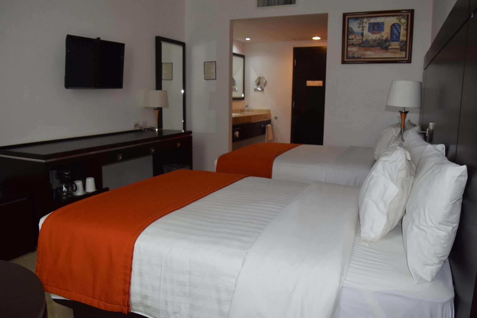 Hotel Oliba Boca Del Rio Dış mekan fotoğraf